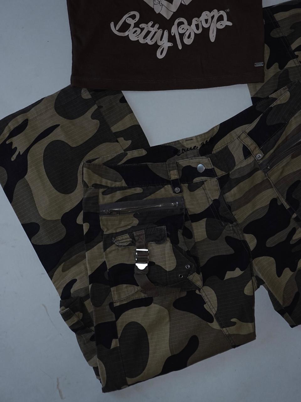Camo cargo pants