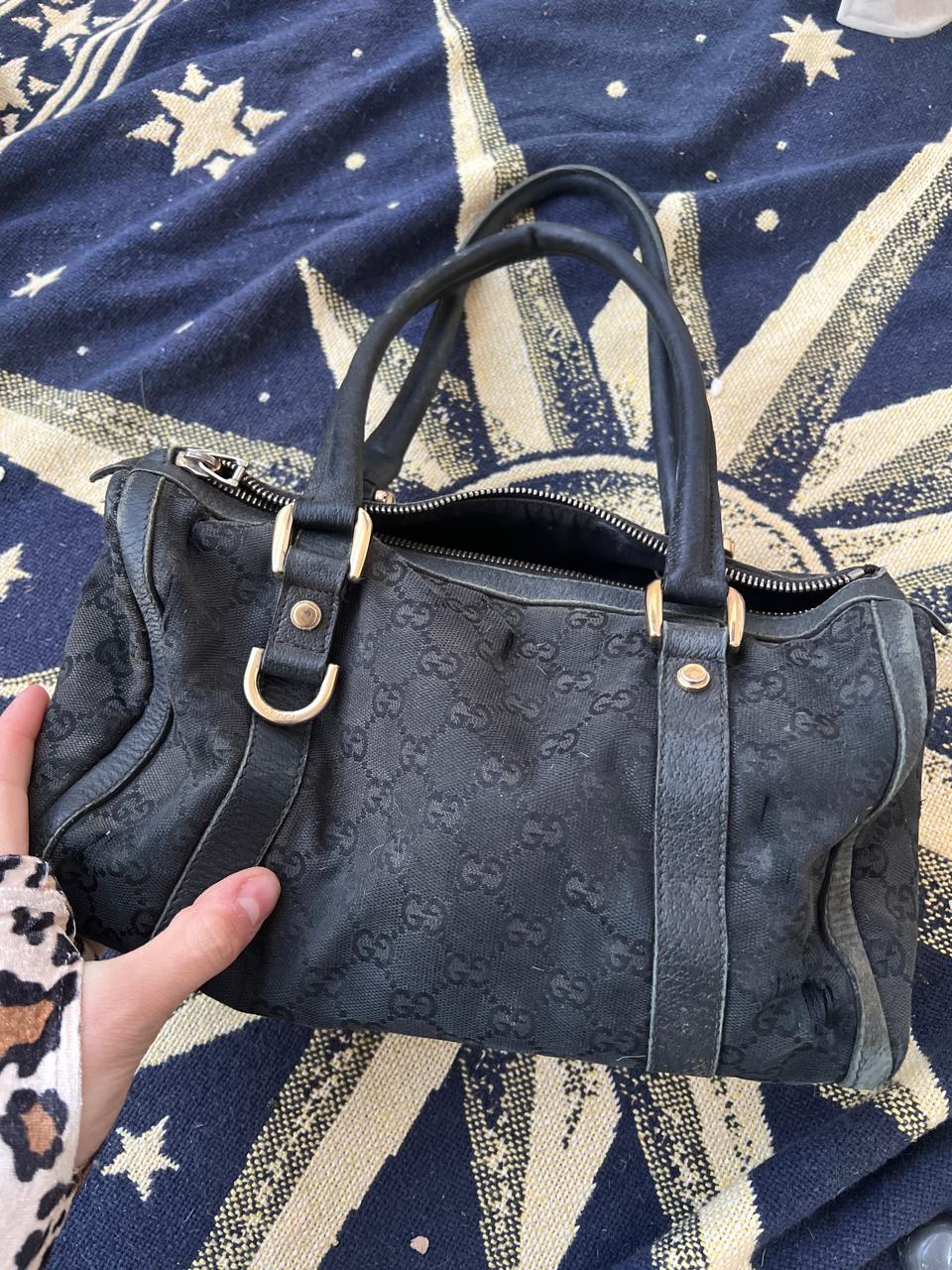 Gucci 130942 black GG canvas handbag