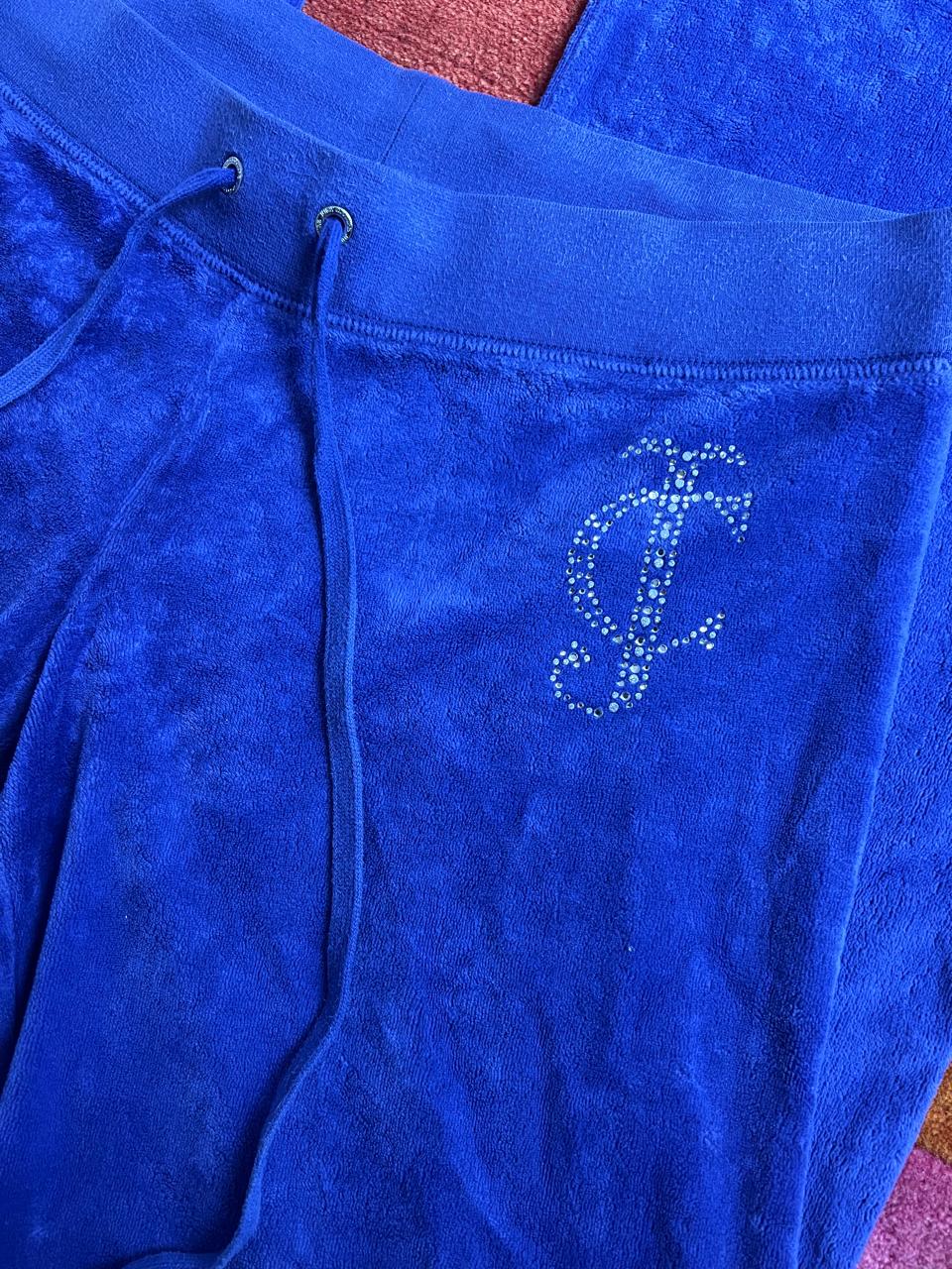Juicy Couture low mid waist velvet pants