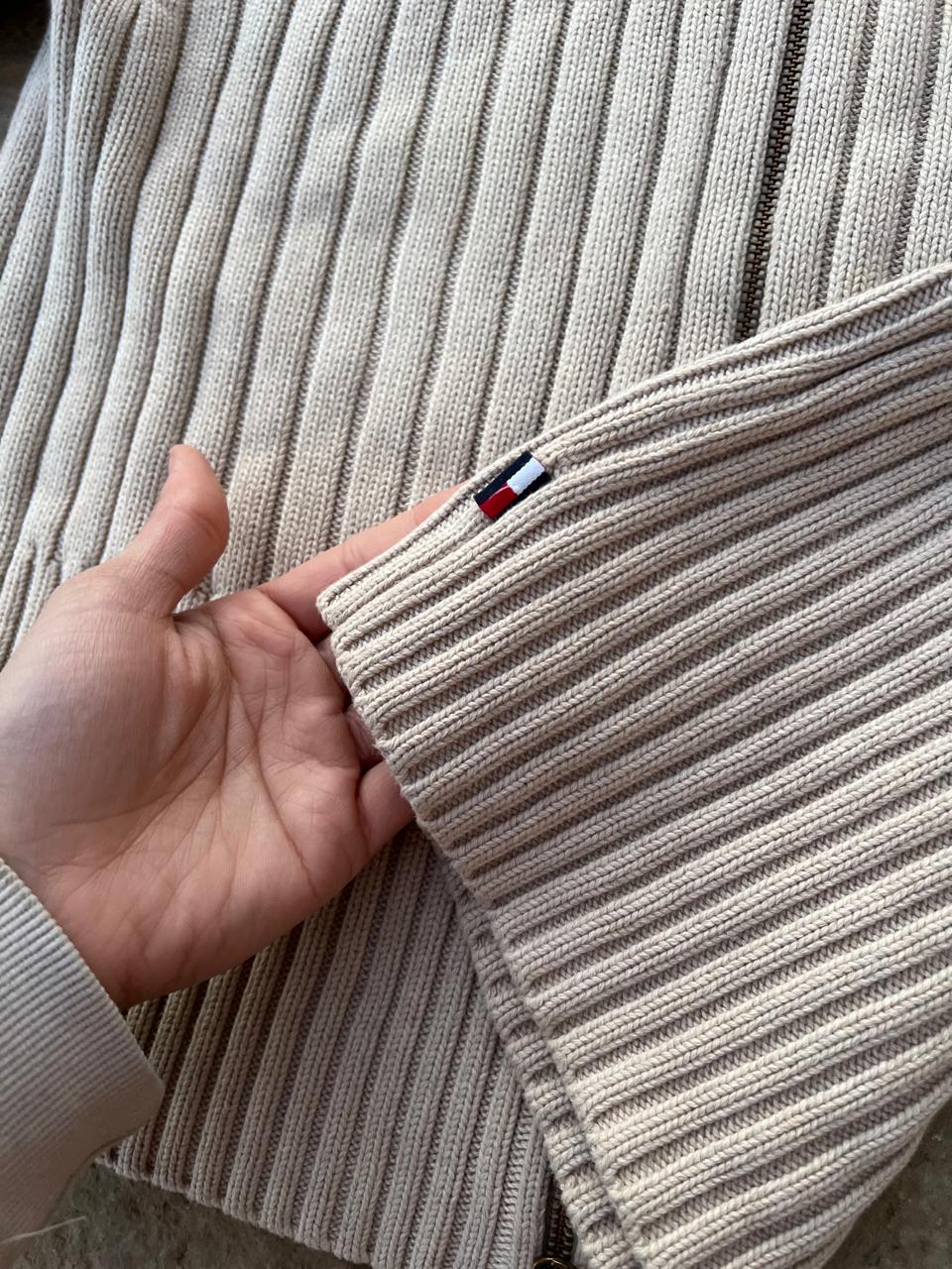 Tommy Hilfiger zip up