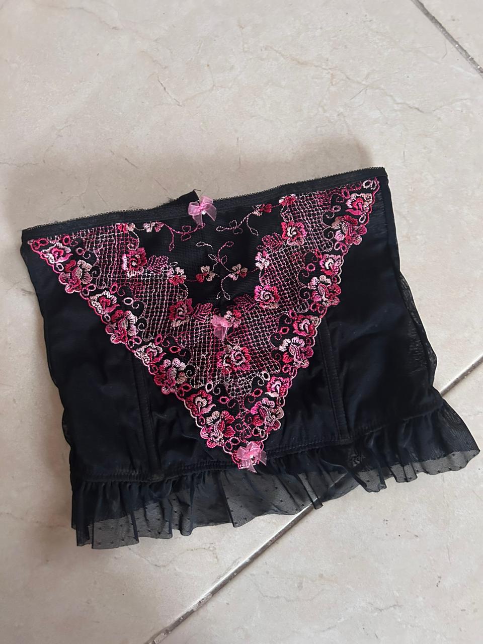 Underbust floral mesh lace corset