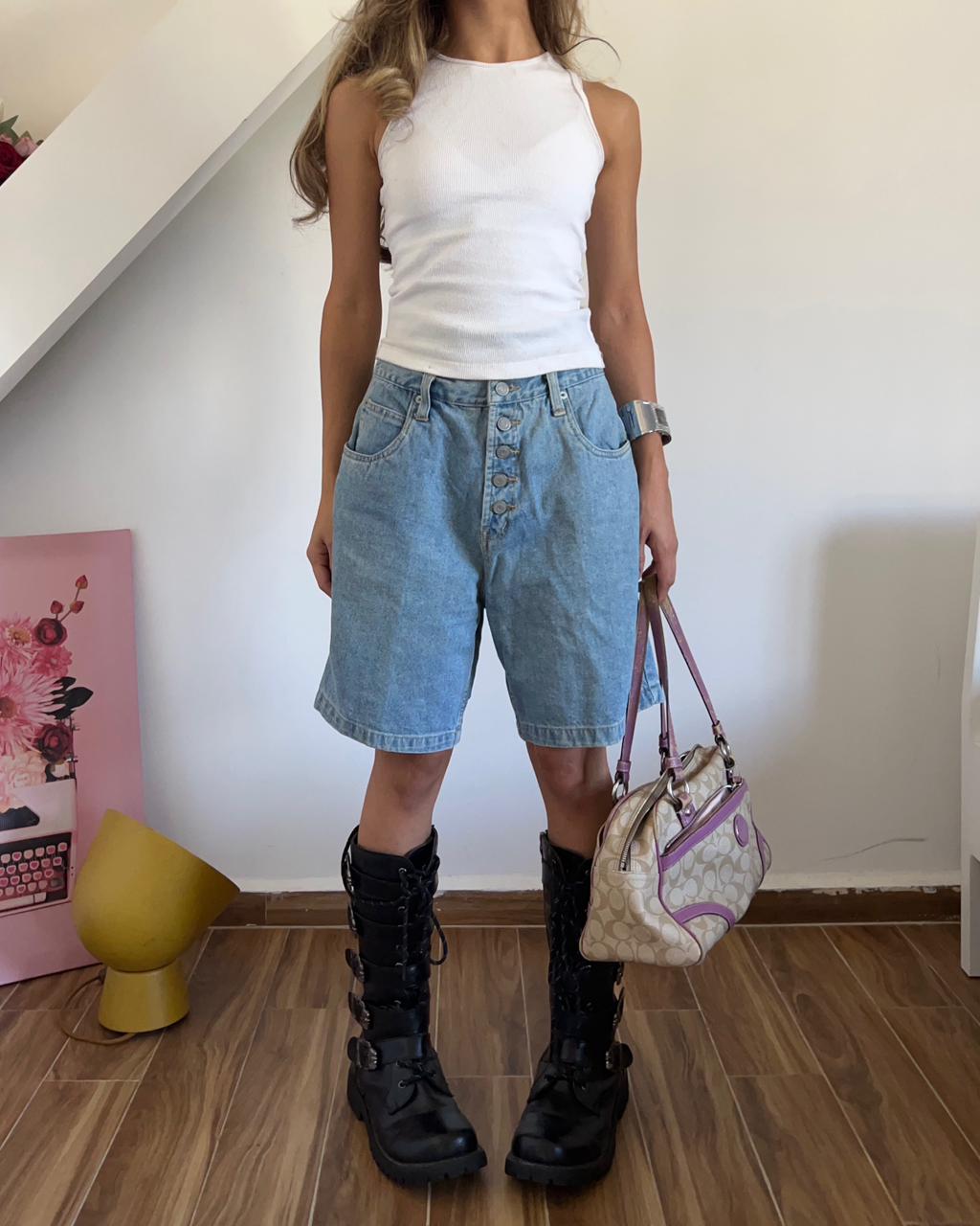 Vintage high waisted denim jorts/shorts