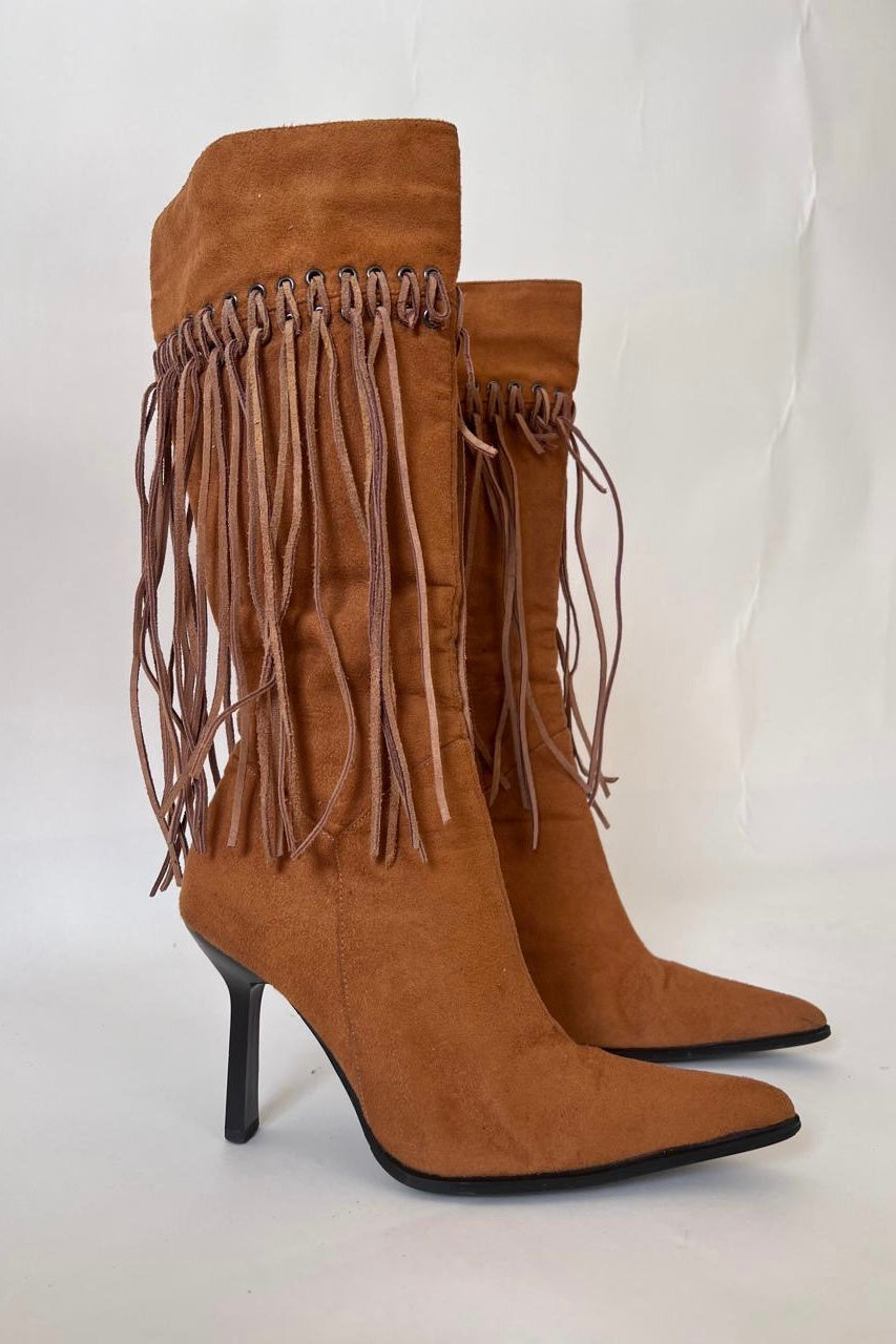 Fringed pointed knee high suede boots