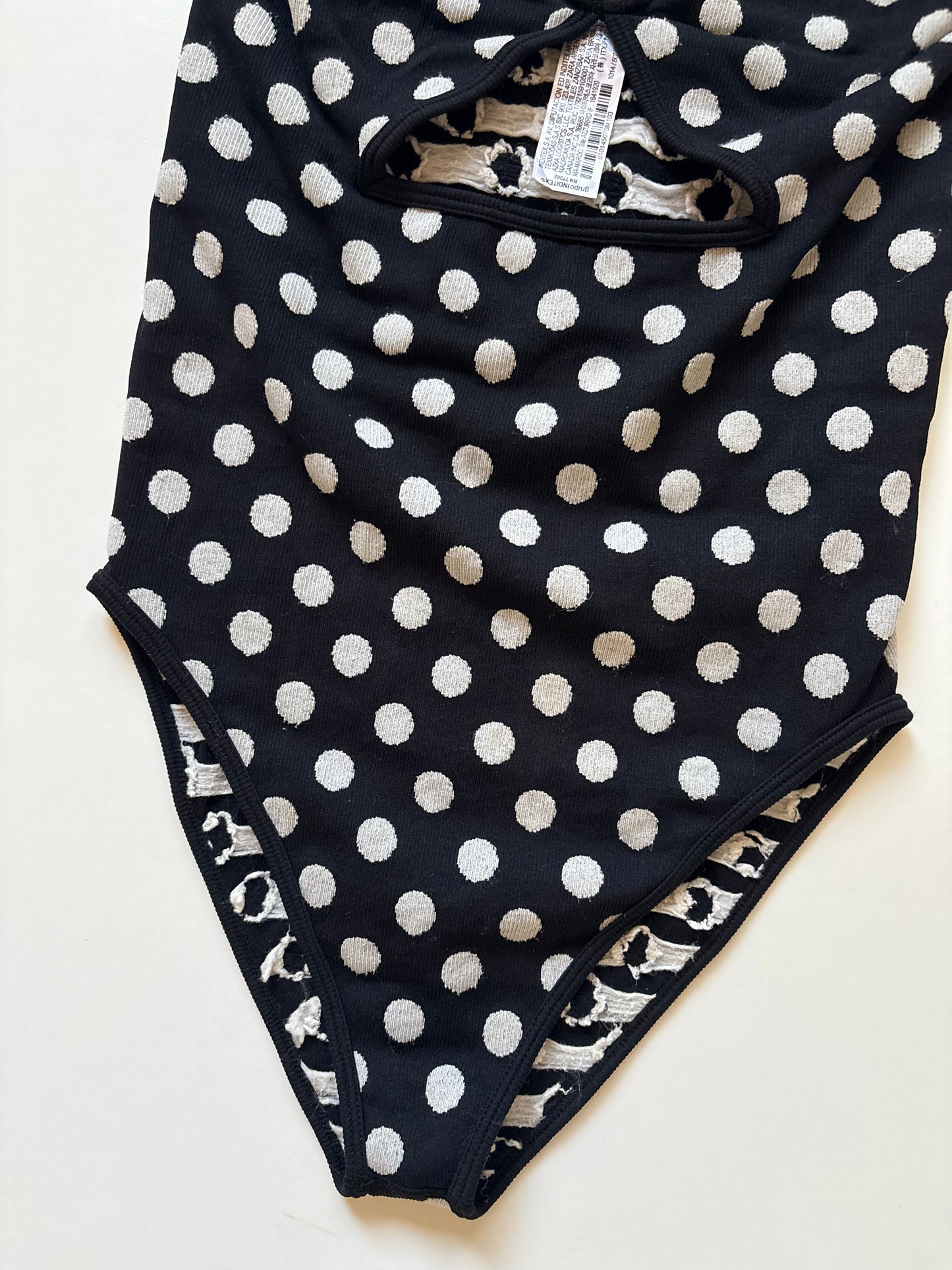 Polka dot strapless bodysuit top
