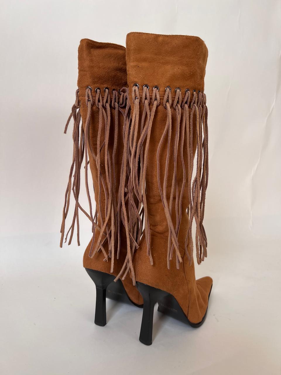 Fringed pointed knee high suede boots