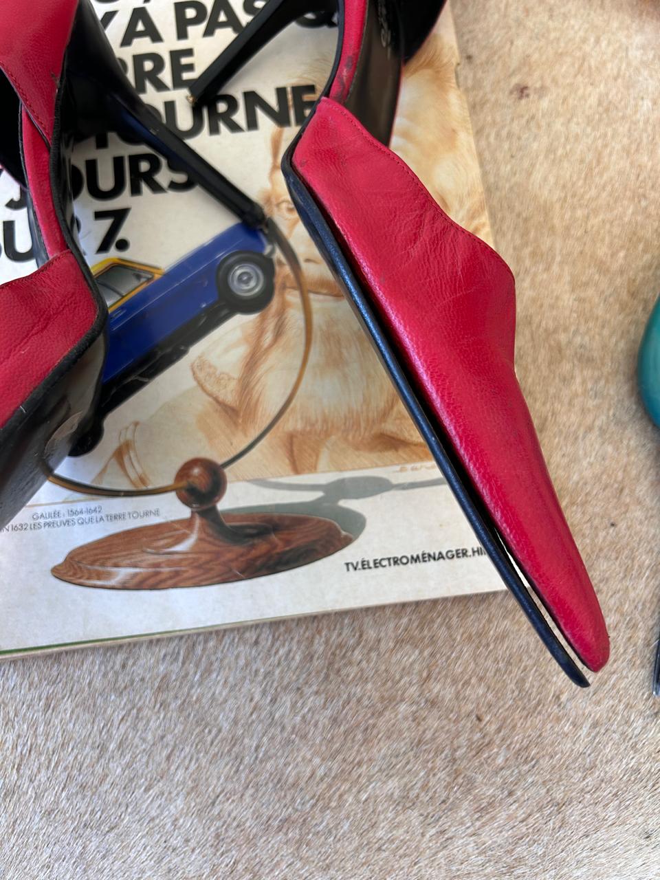 Vintage pointy red leather heels