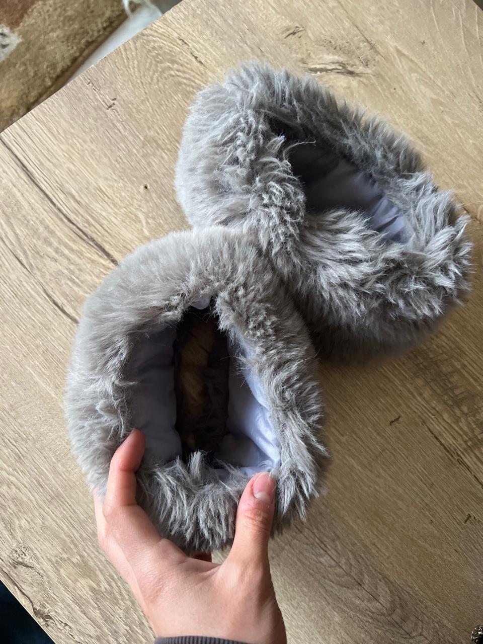 Leg/arm fuzzy fur cuffs