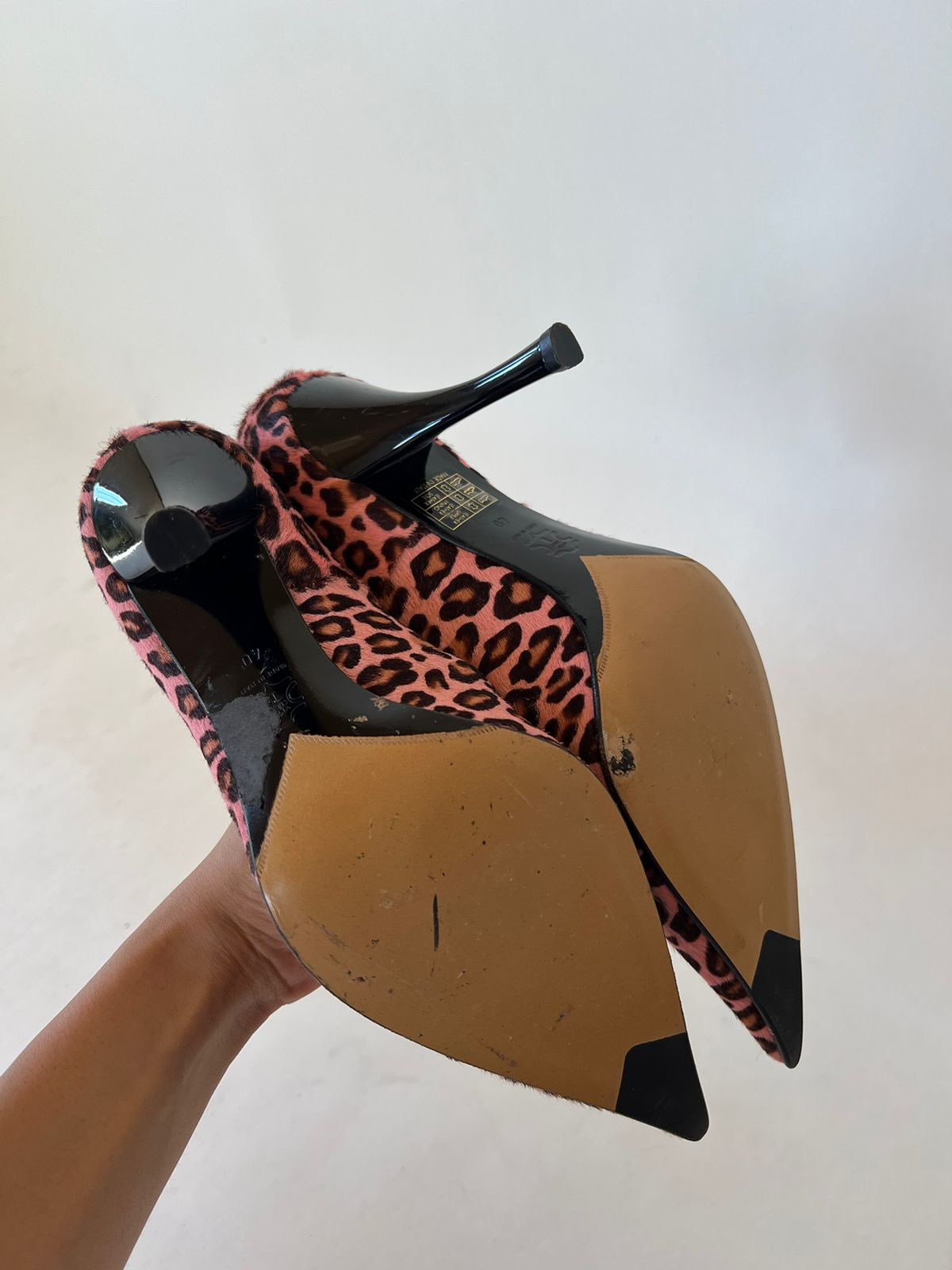 Pink leopard print fur pointy heels