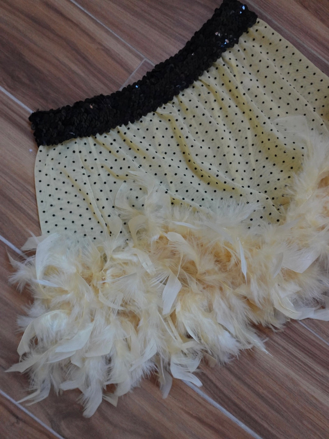 Polka dots feather mini see through skirt