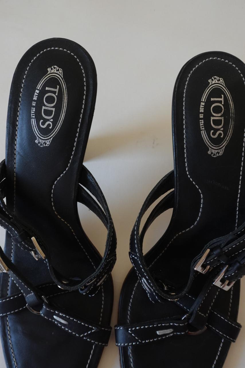 Tod's leather heels