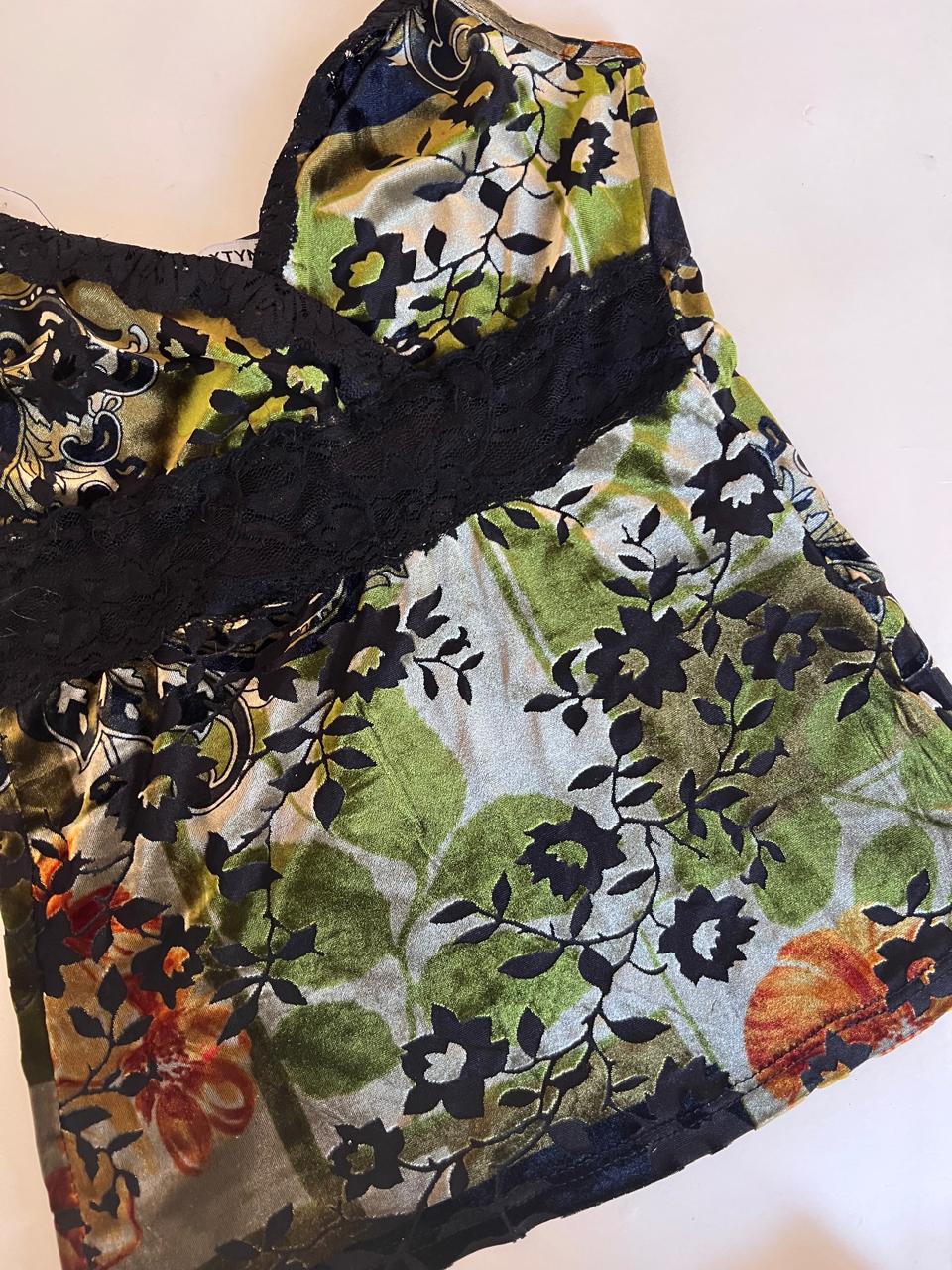 Floral velvet lace detailed cami top