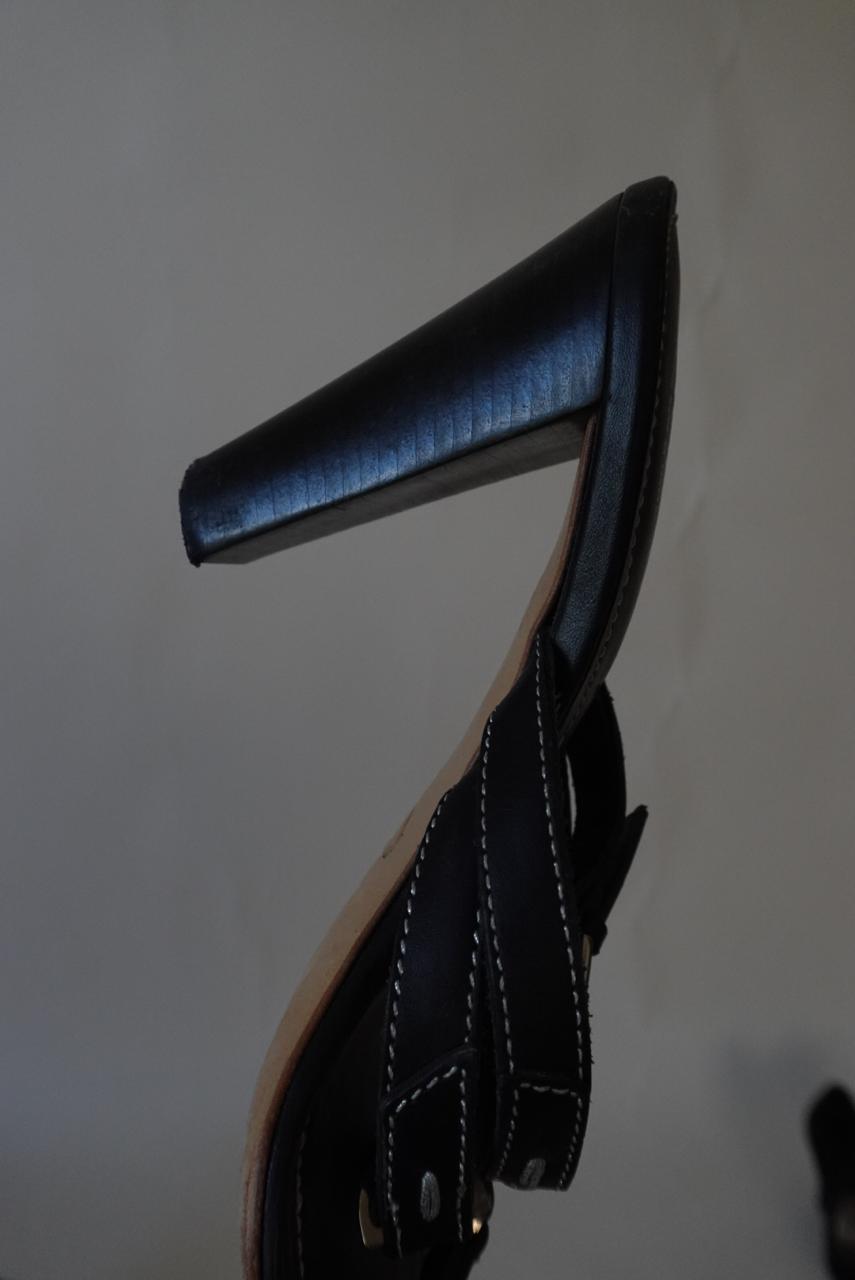 Tod's leather heels