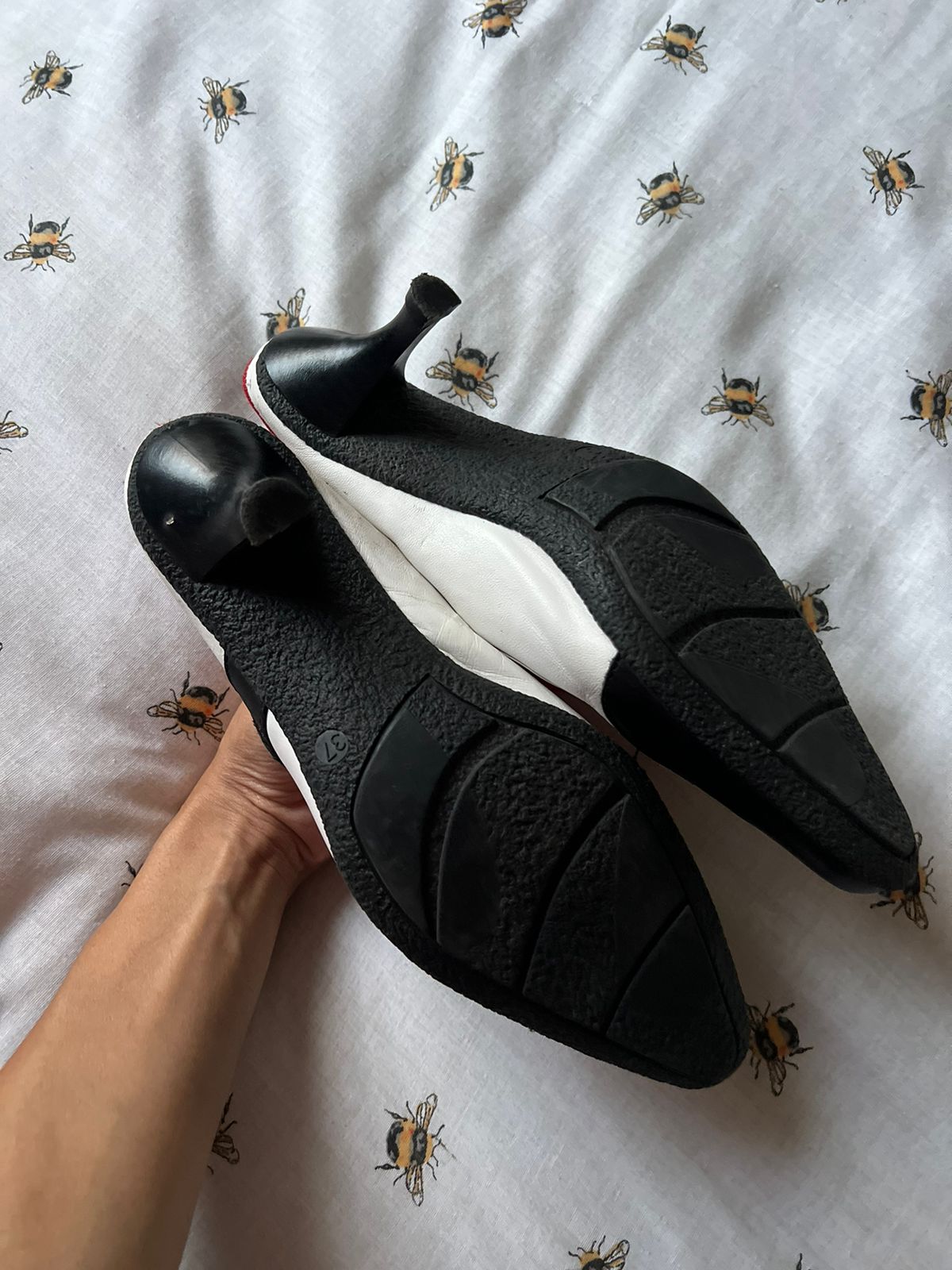 Leather pointy racing kitten heels