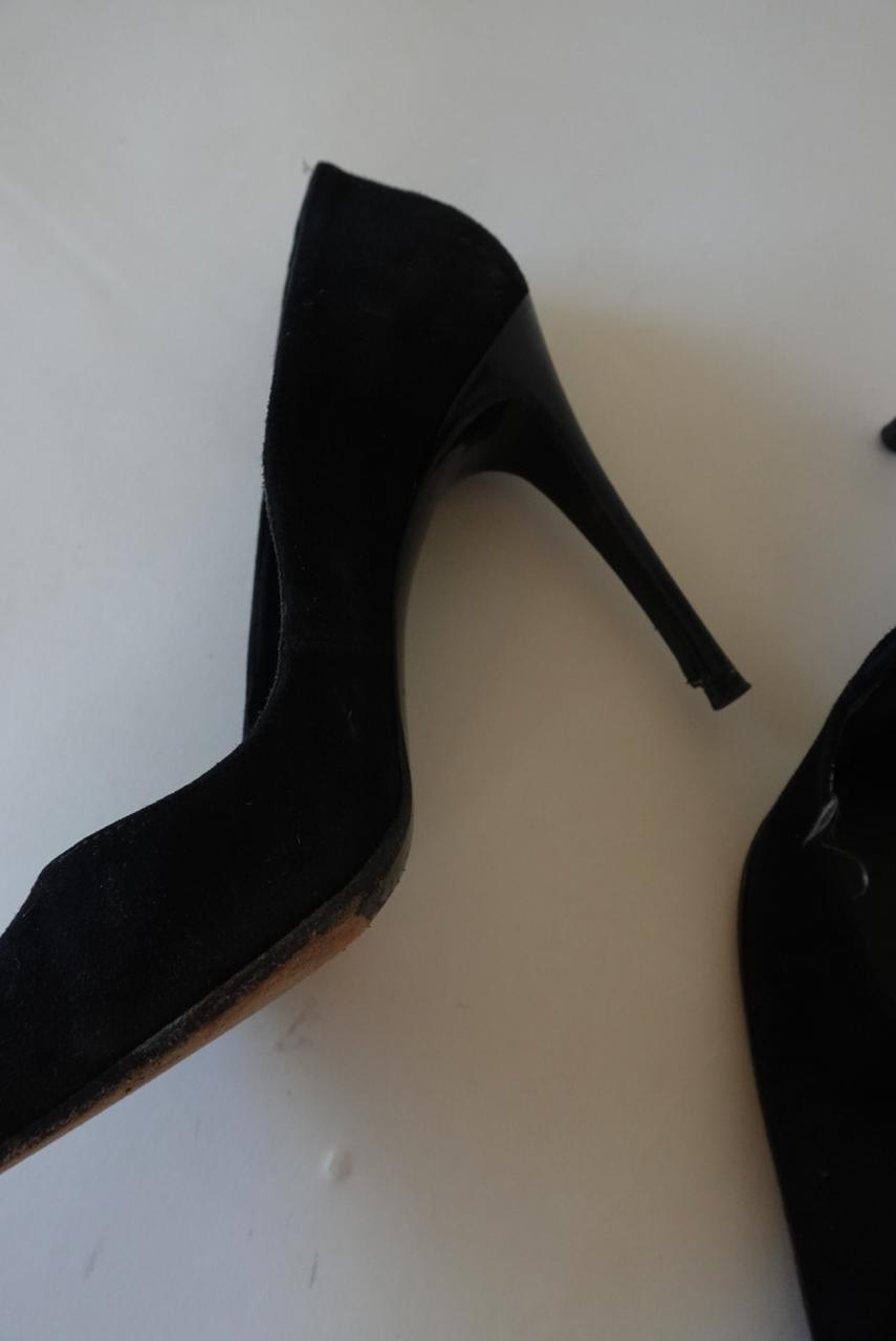 Pointy suede heels