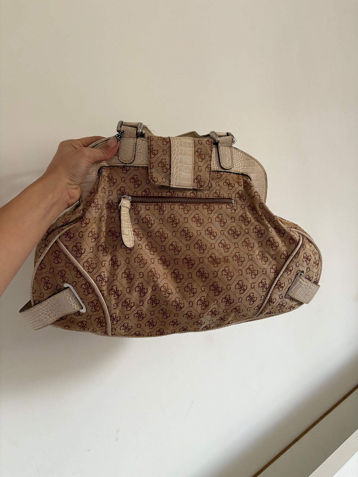Guess big y2k bag