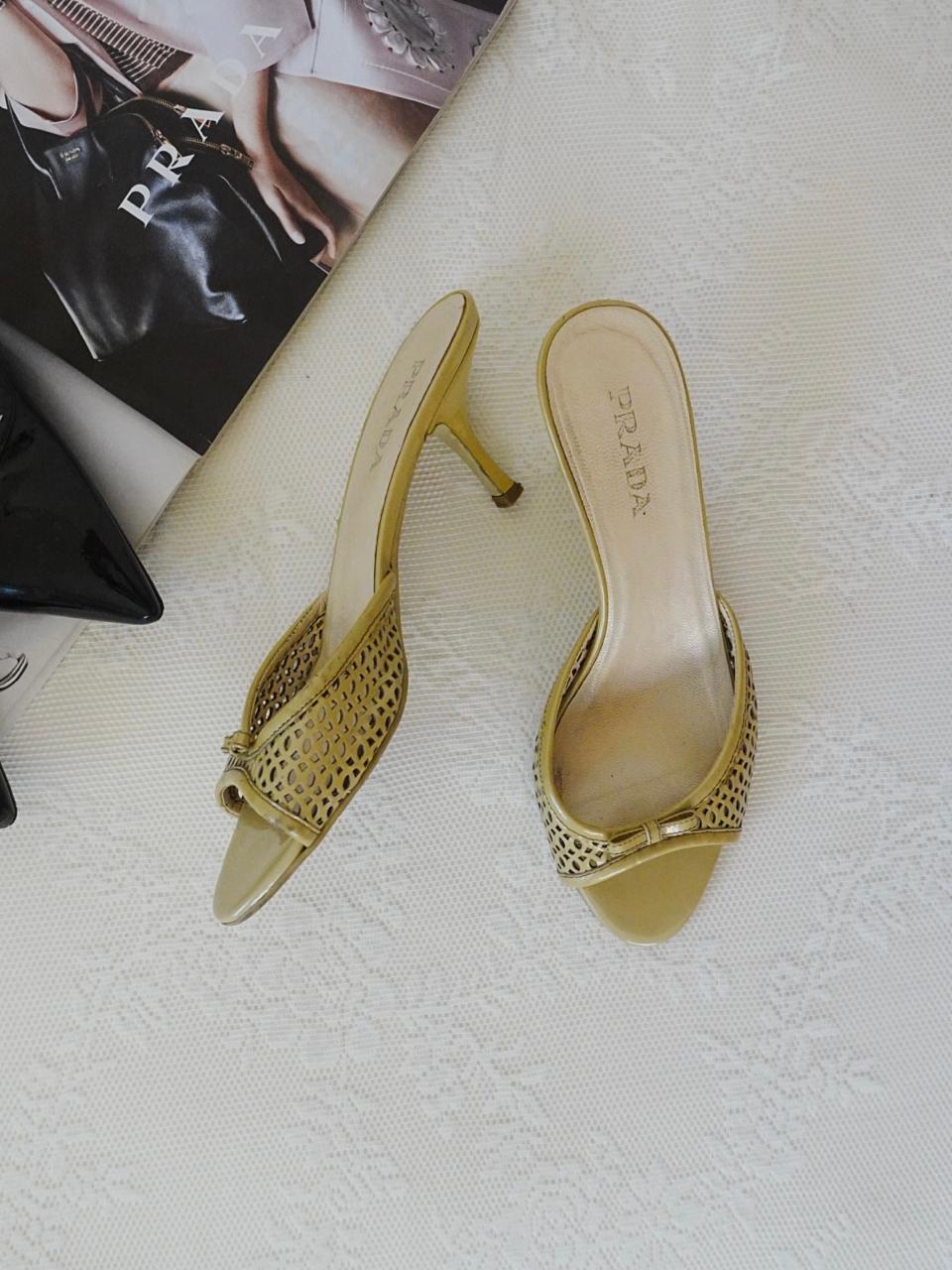Prada bow kitten heel