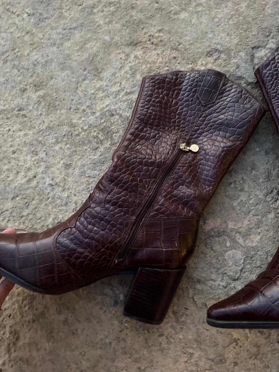 Croc leather pointy brown boots