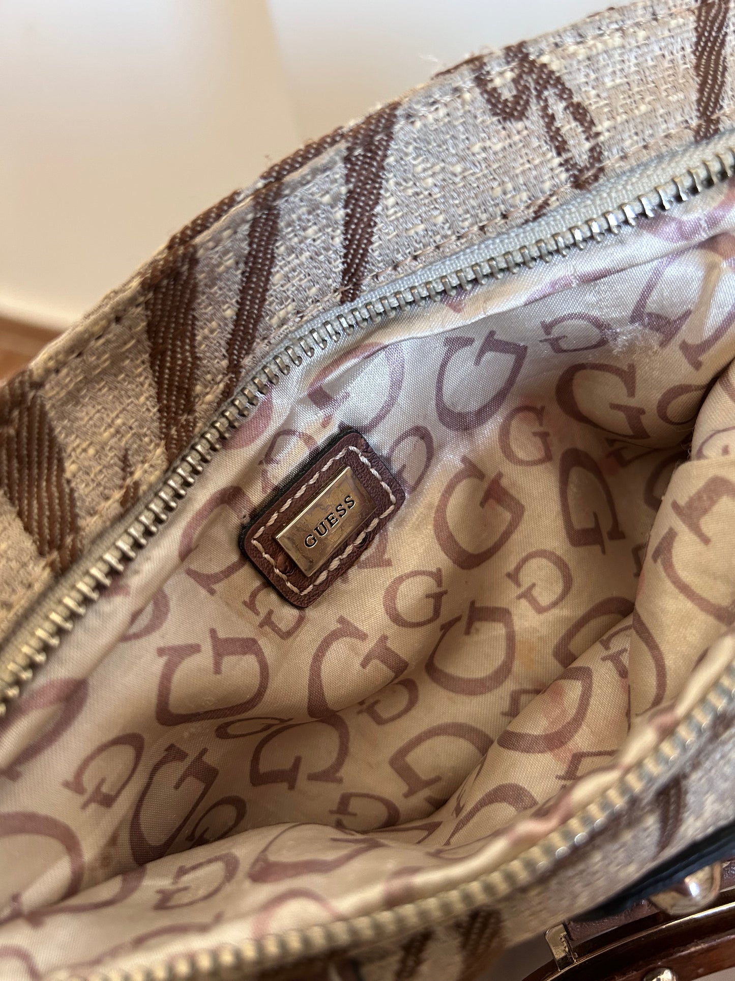 Guess y2k crossbody bag