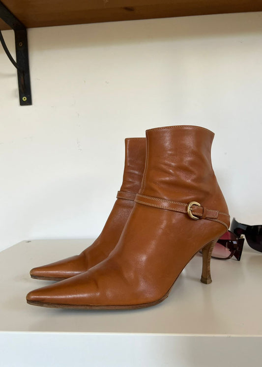 Sergio Rossi leather ankle high heeled boots