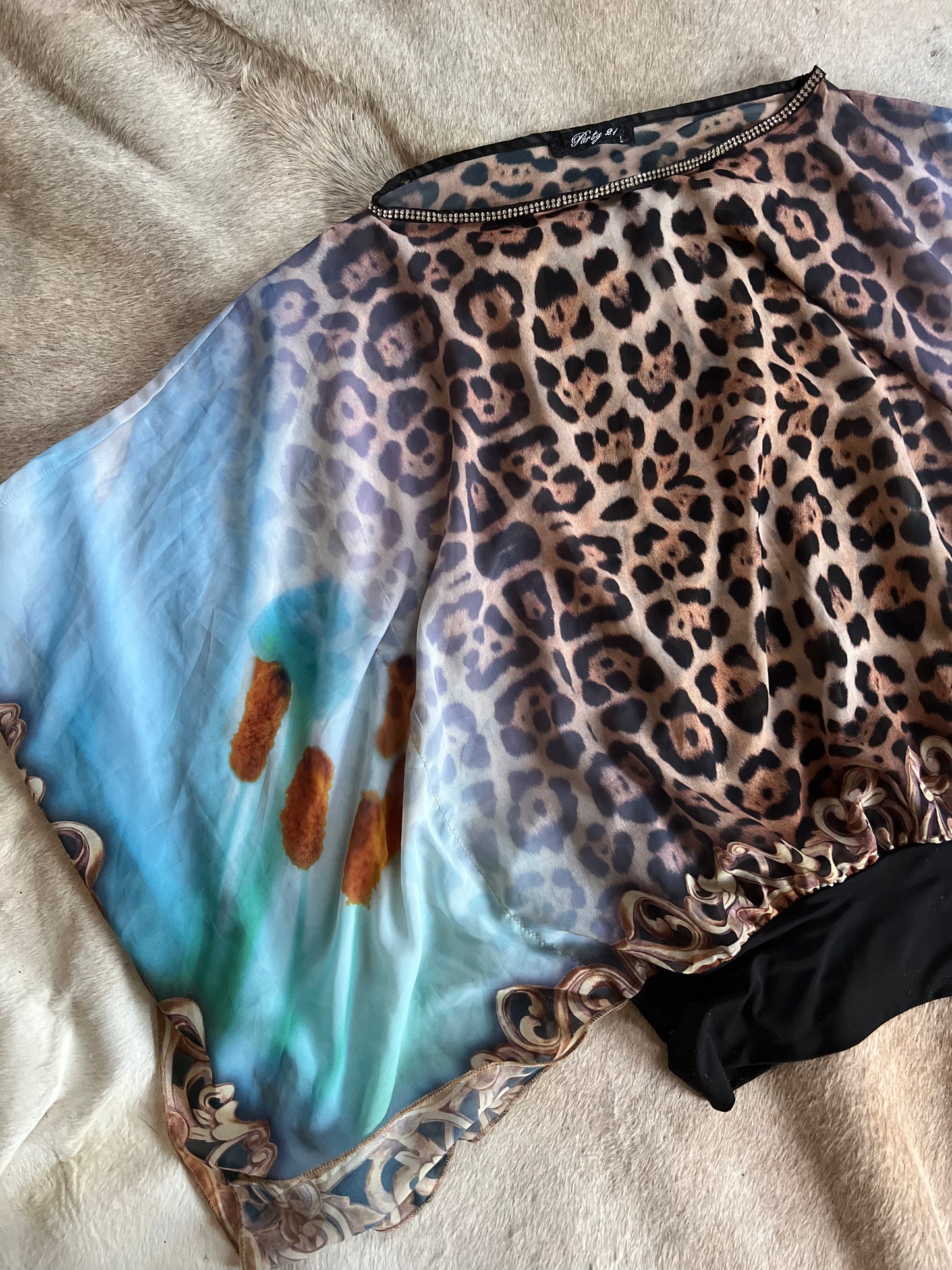 Y2k leopard batwing top