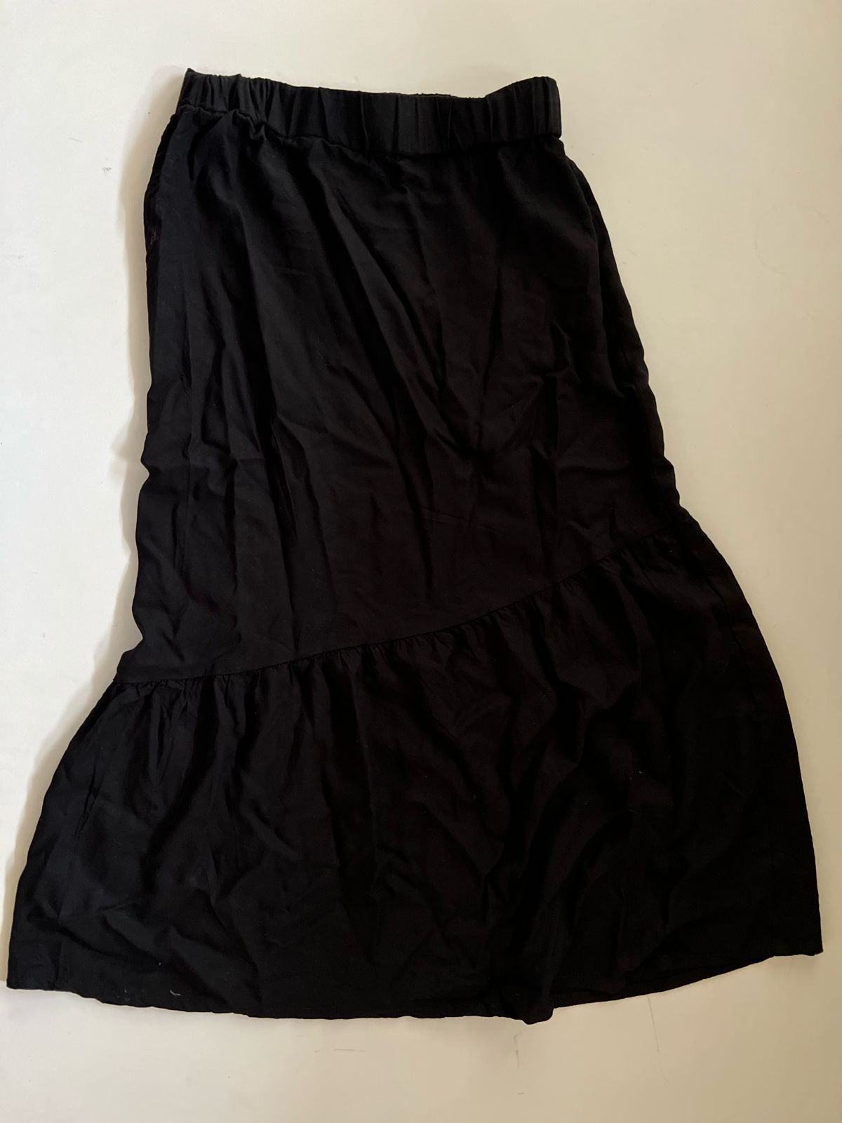 Black midi skirt