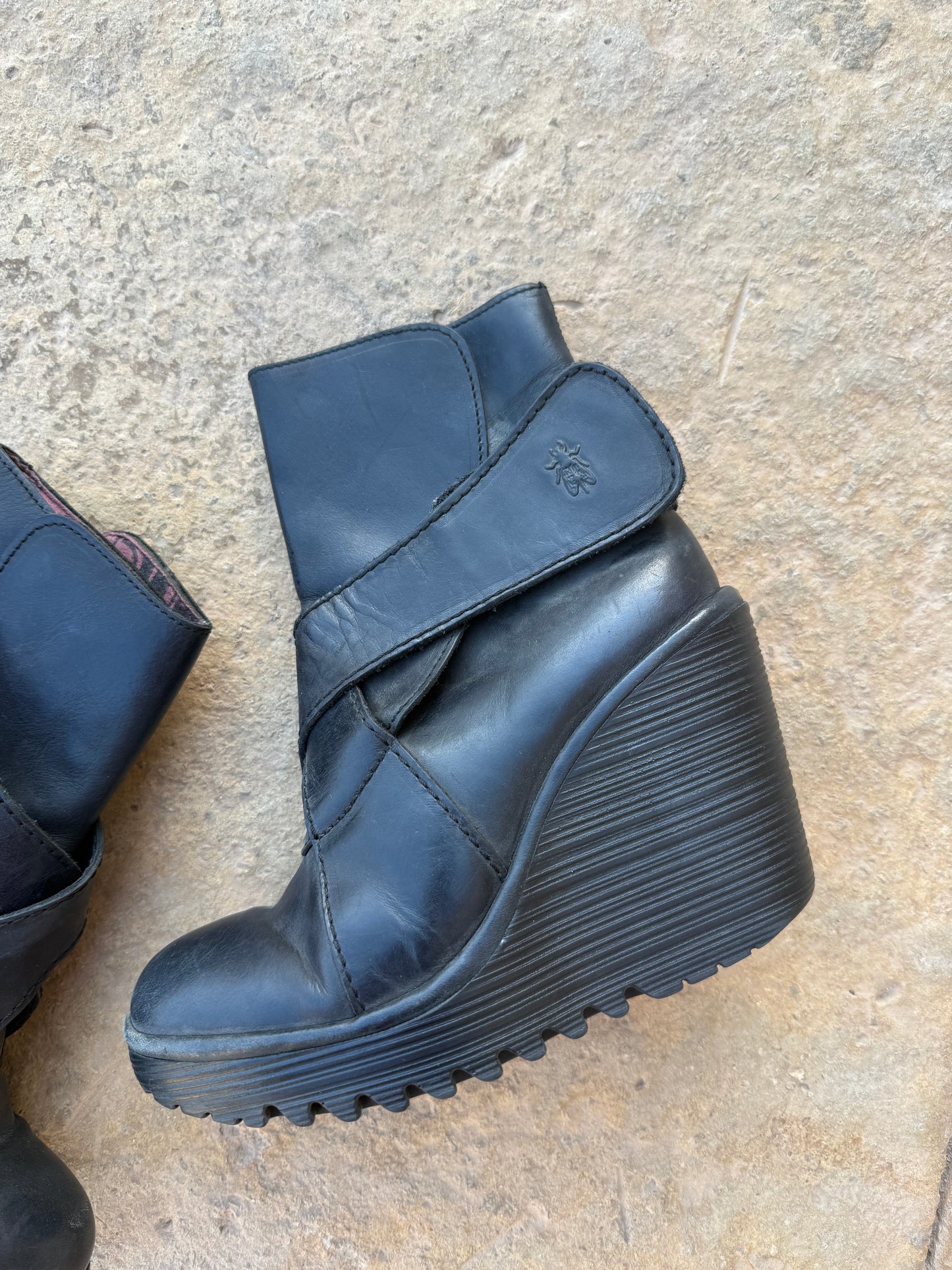 London fly leather black platforms