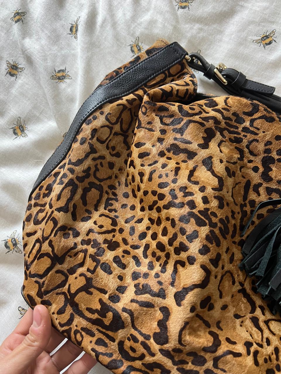 Animal print fur shoulder bag
