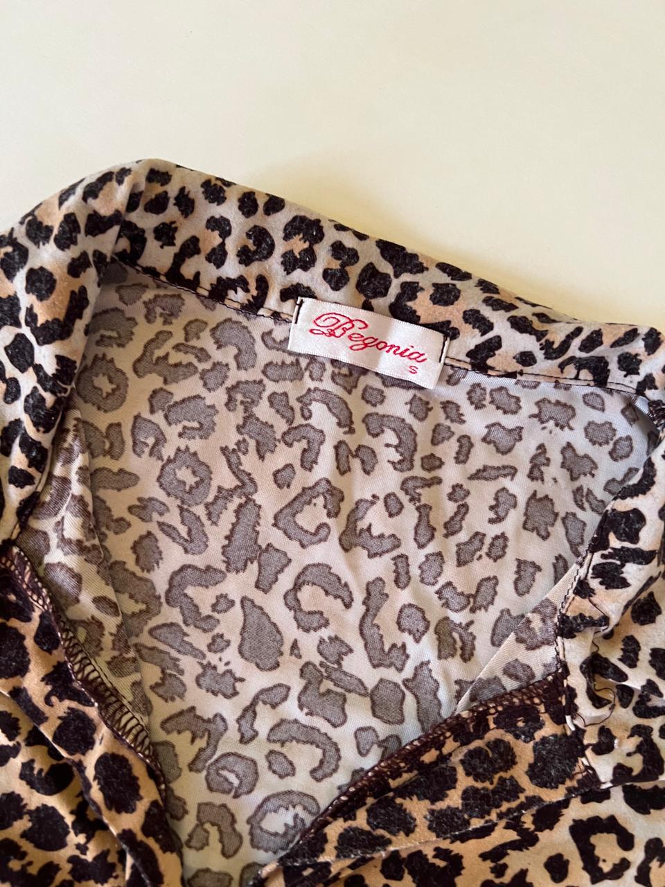 Tiger print half button up y2k top