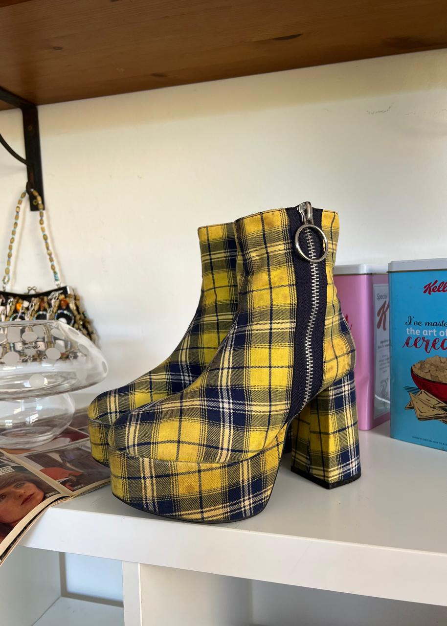 Plaid yellow platform chunky heeled boots