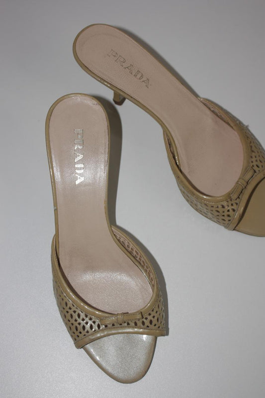 Prada bow kitten heel