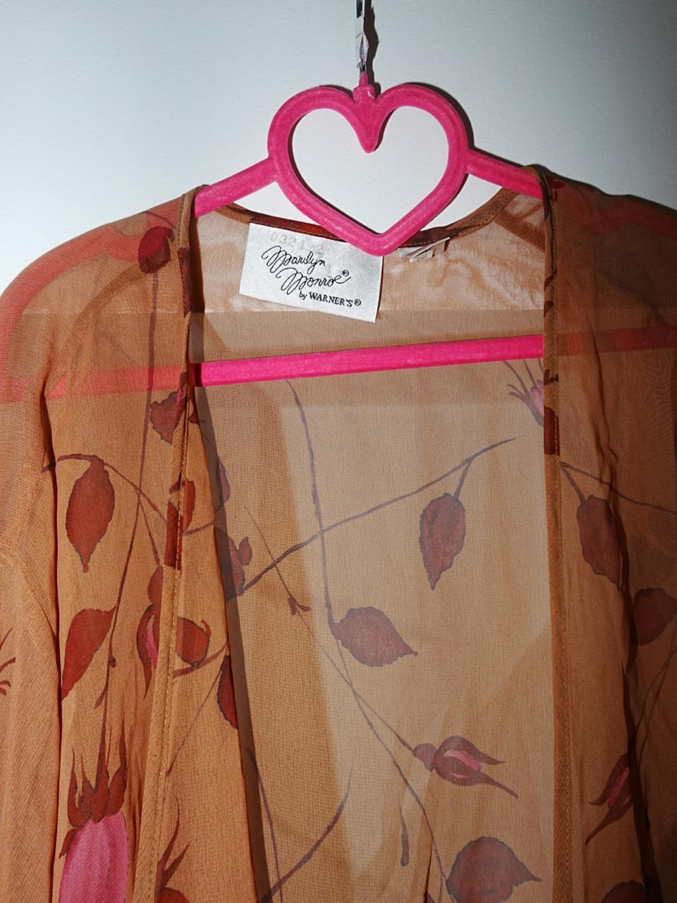 Marilyn Monroe by Warners floral feathered robe