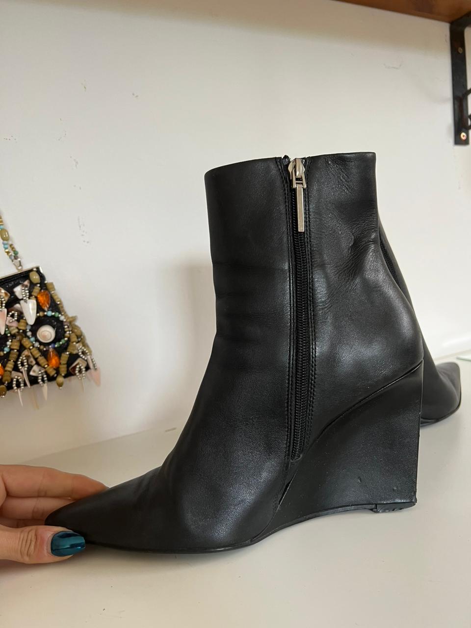 Black leather wedge heeled pointy boots