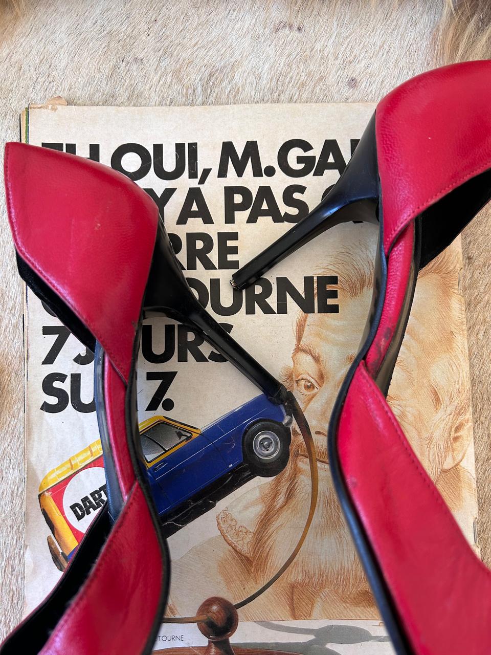 Vintage pointy red leather heels