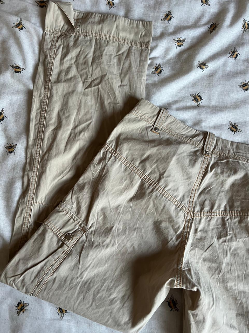 Burberry cargo low waist 00s pants