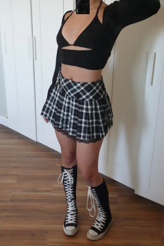Motel bikini like long sleeves top