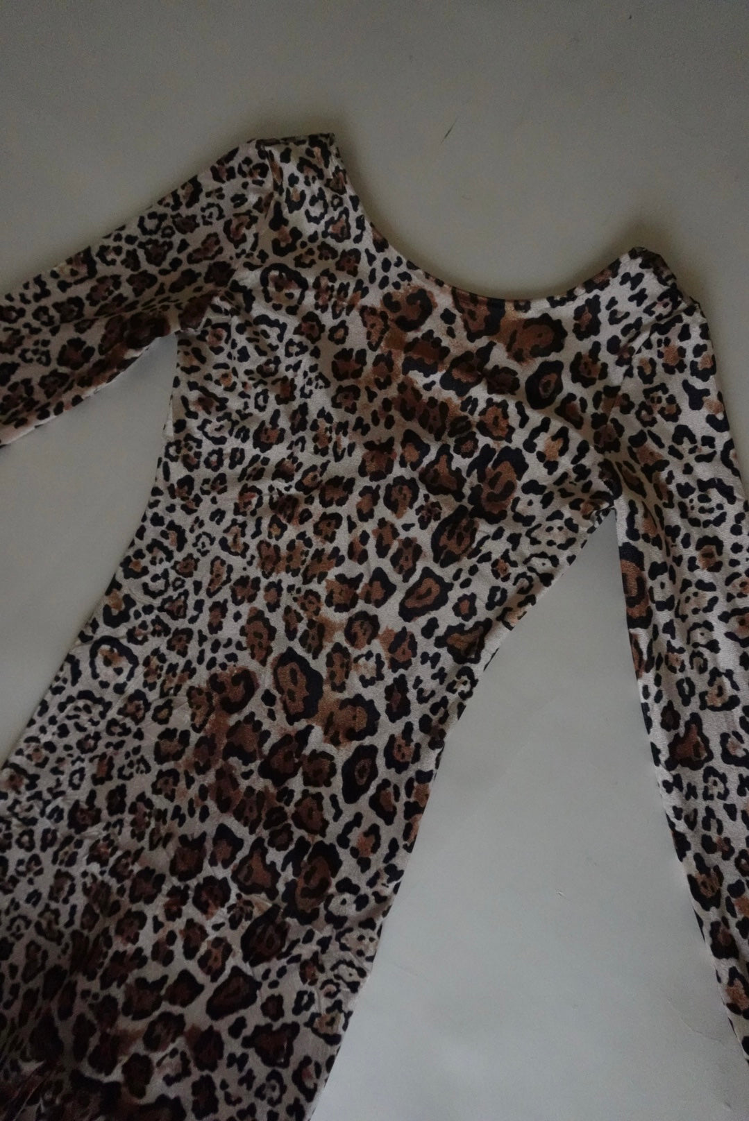 Leopard velvet fitted bodysuit
