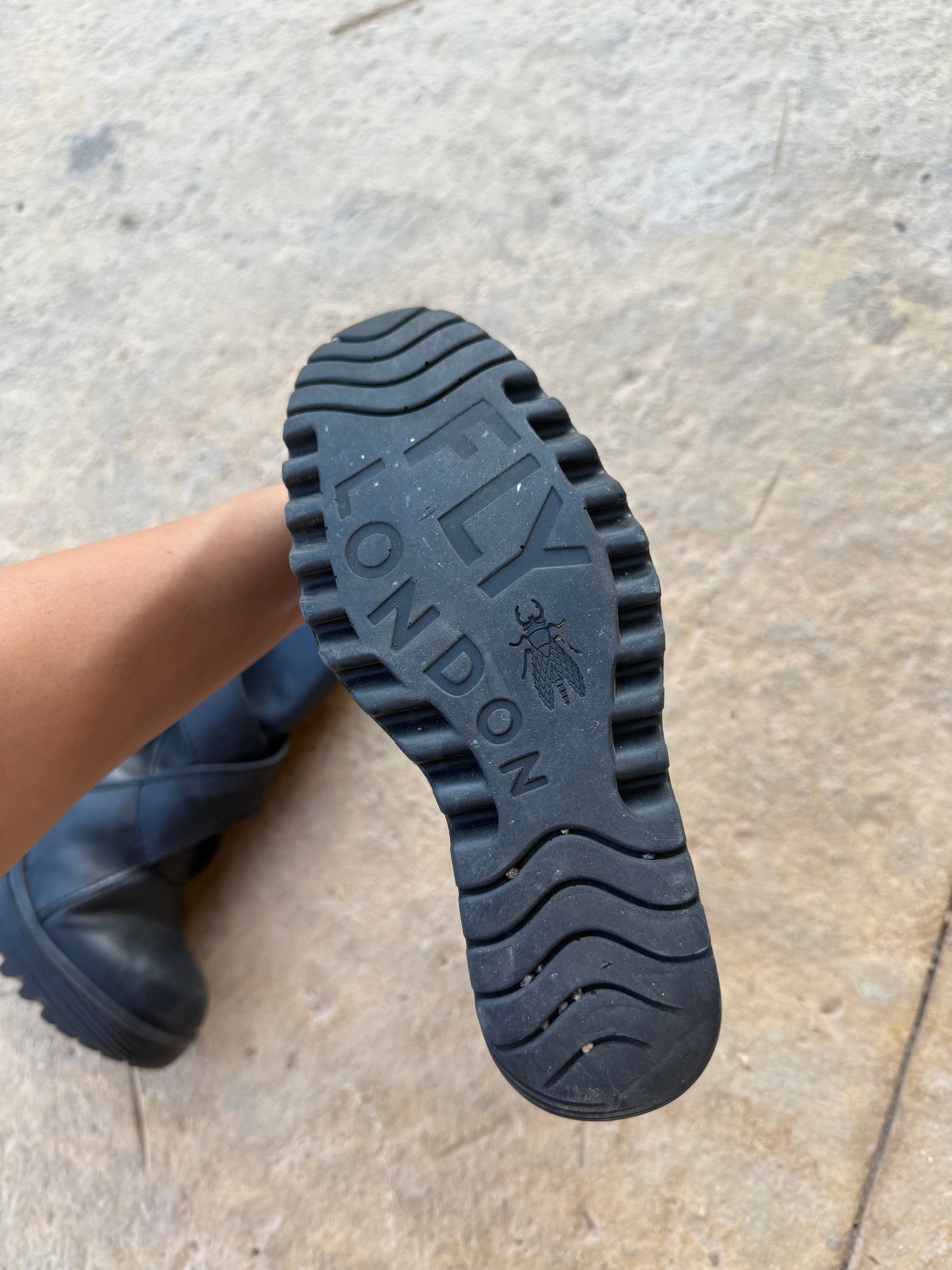 London fly leather black platforms