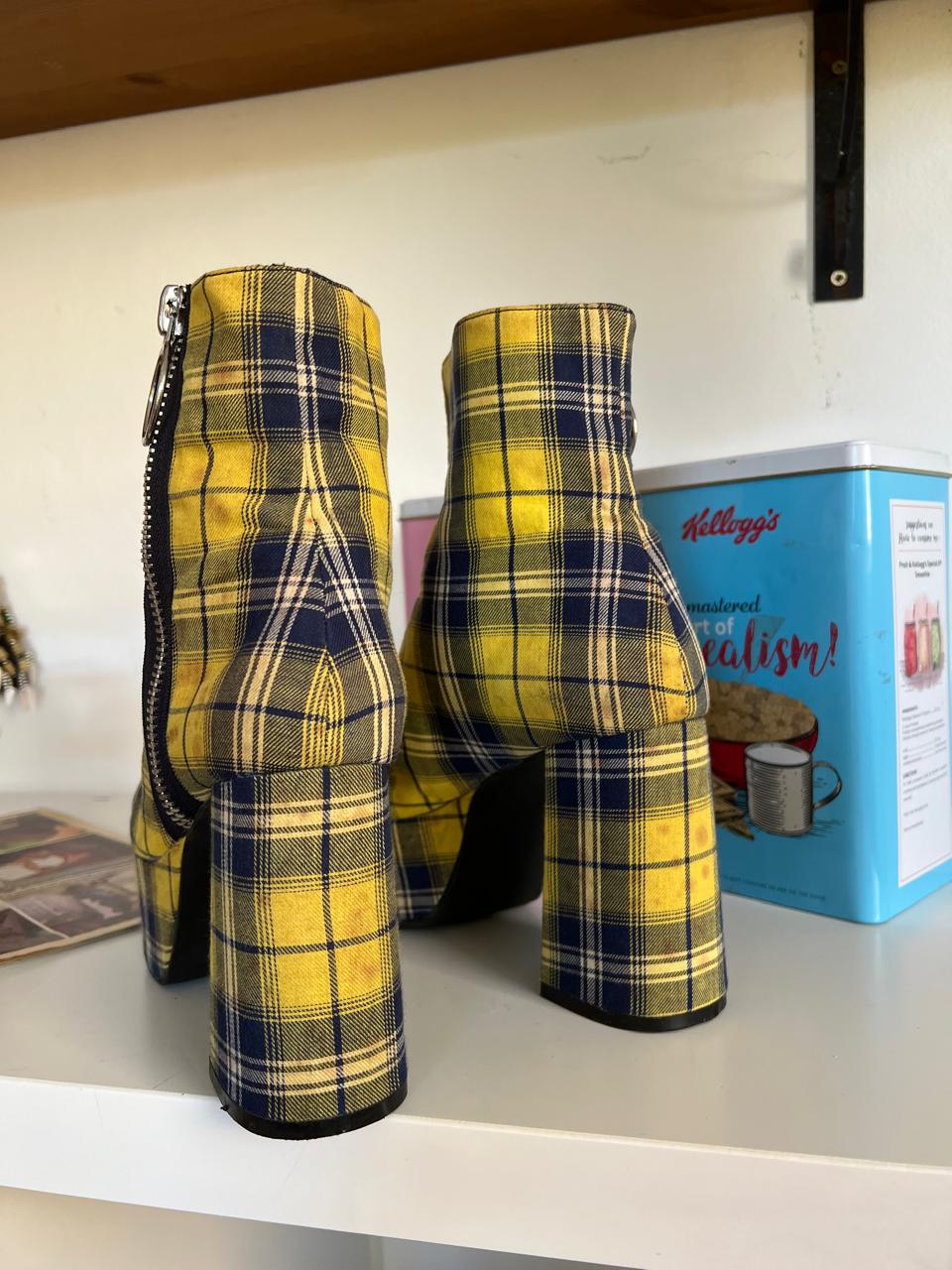 Plaid yellow platform chunky heeled boots