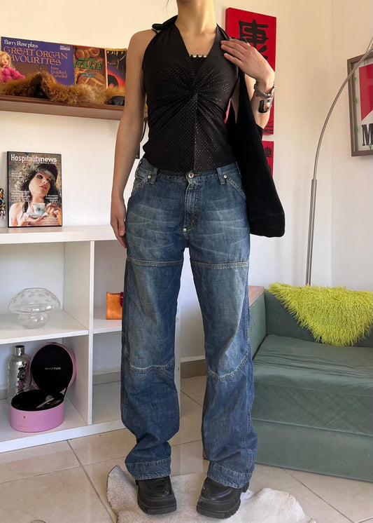 Vintage 2000s mid/high waist jeans