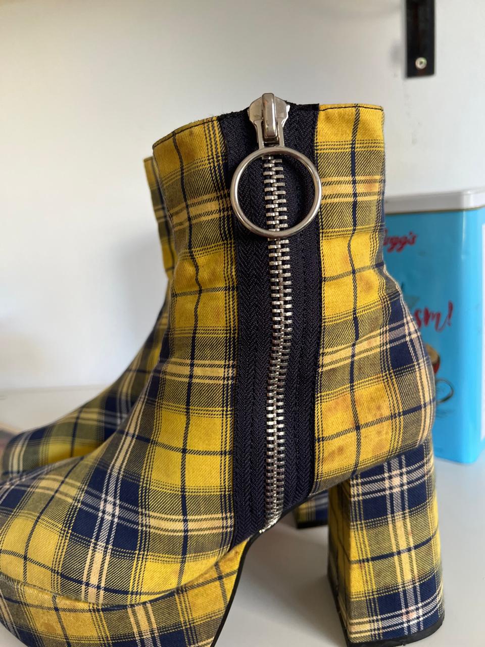 Plaid yellow platform chunky heeled boots