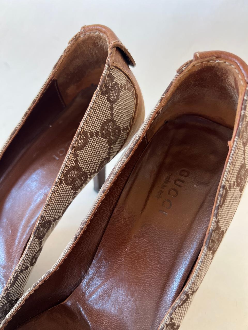 Gucci monogram vintage heels