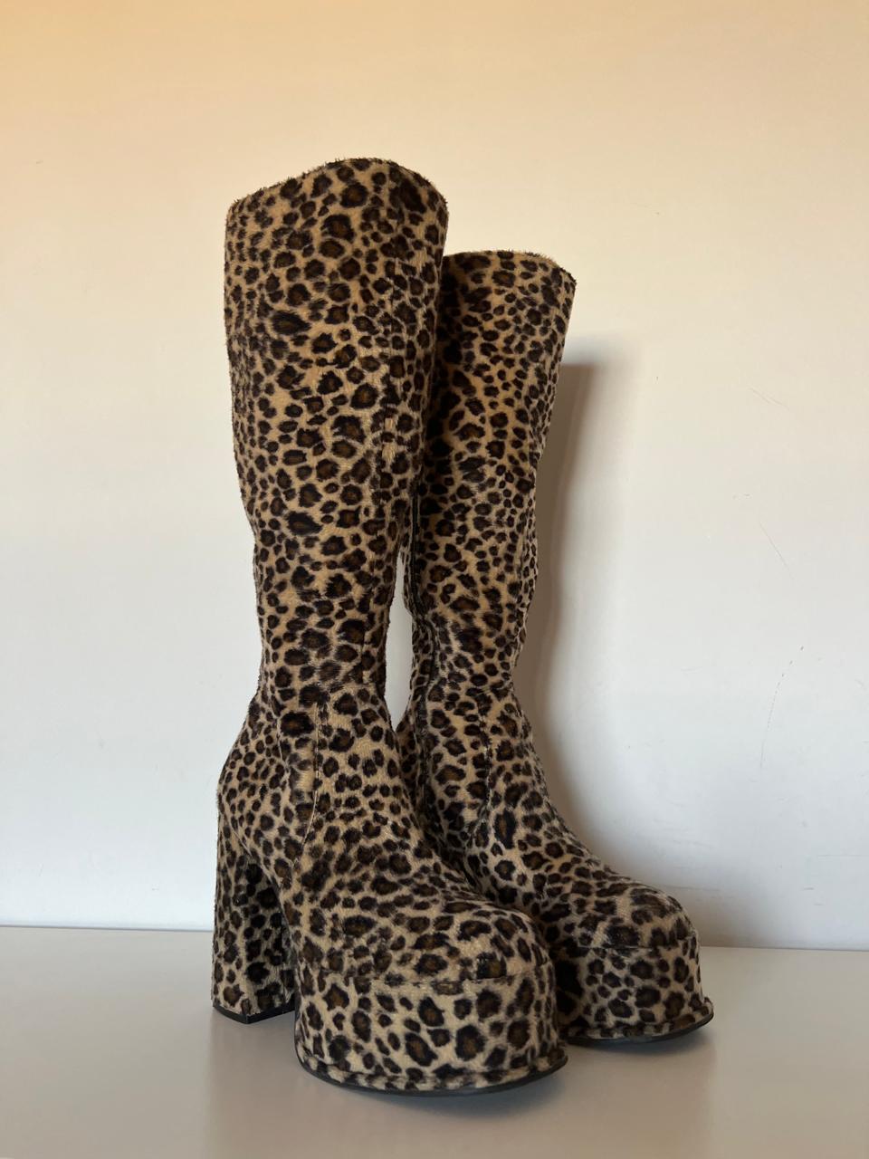 Shelly London Dolls kill animal print chunky fuzzy knee high heeled boots