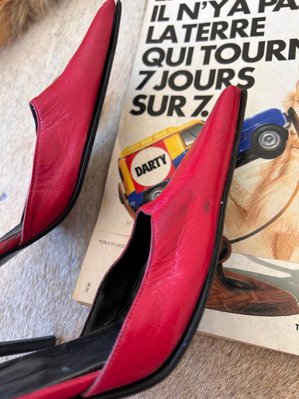 Vintage pointy red leather heels