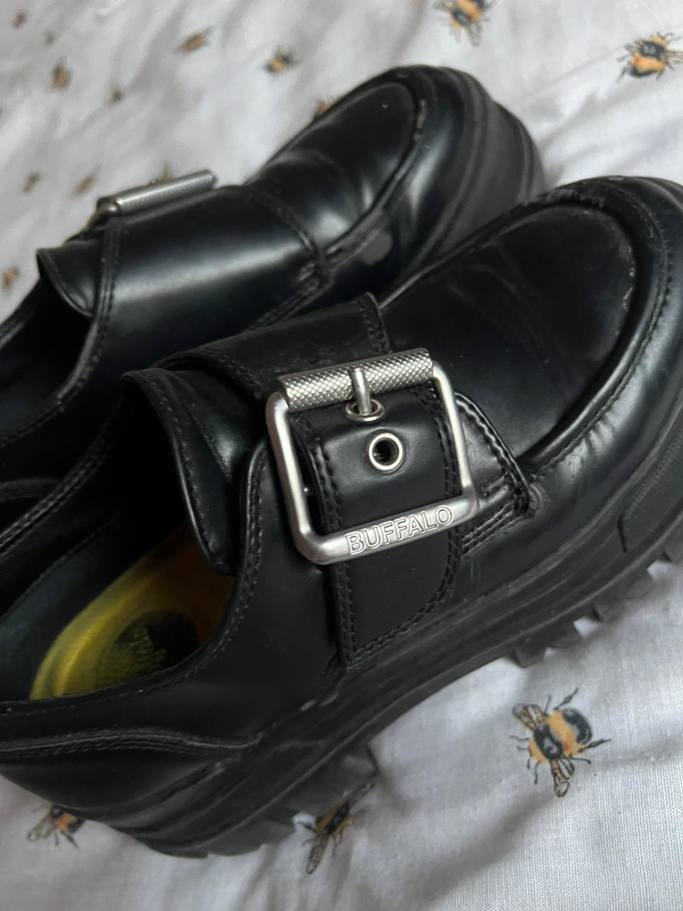 Buffalo leather chunky shoes