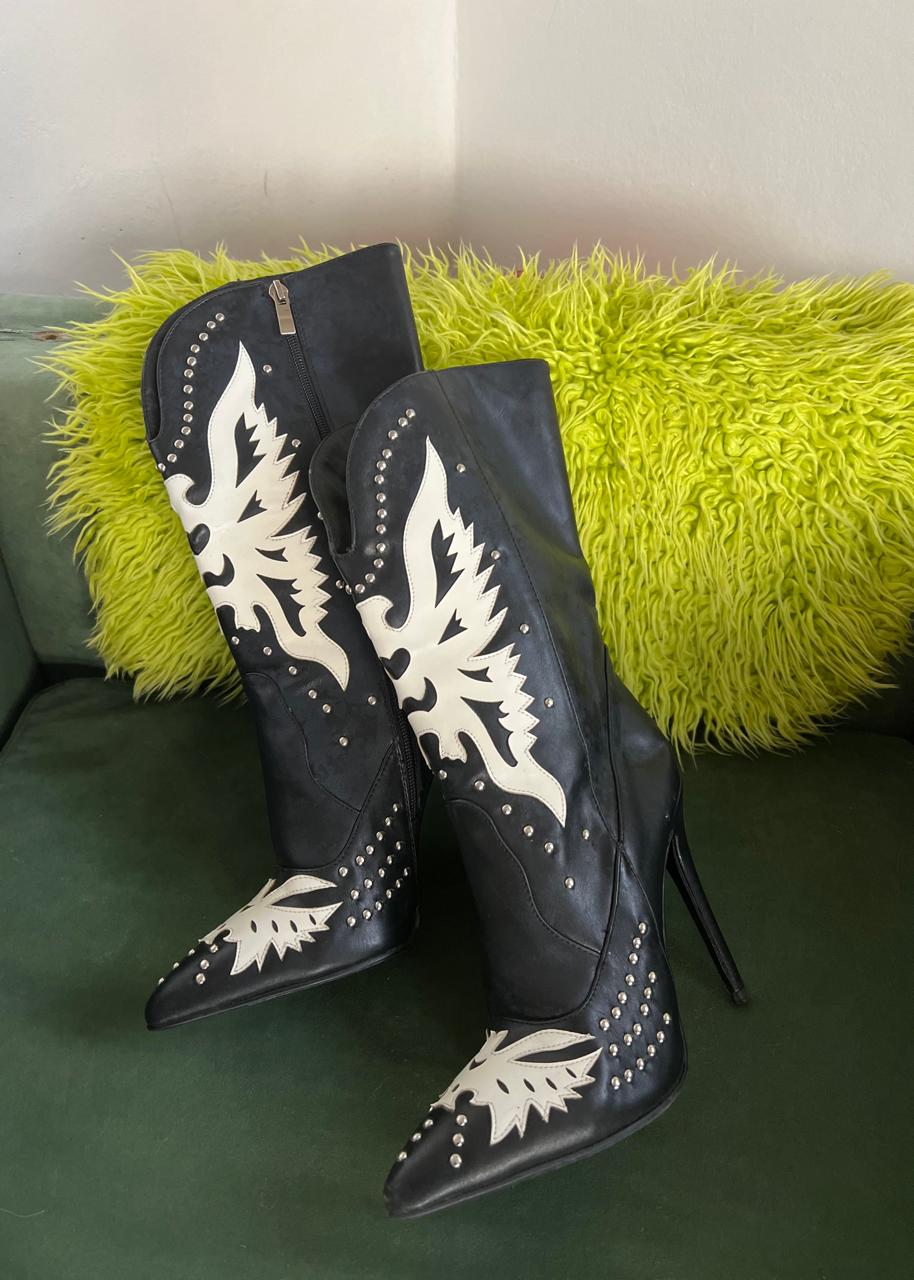 Western embroidered black heeled boots