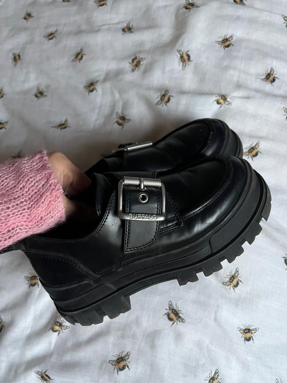 Buffalo leather chunky shoes